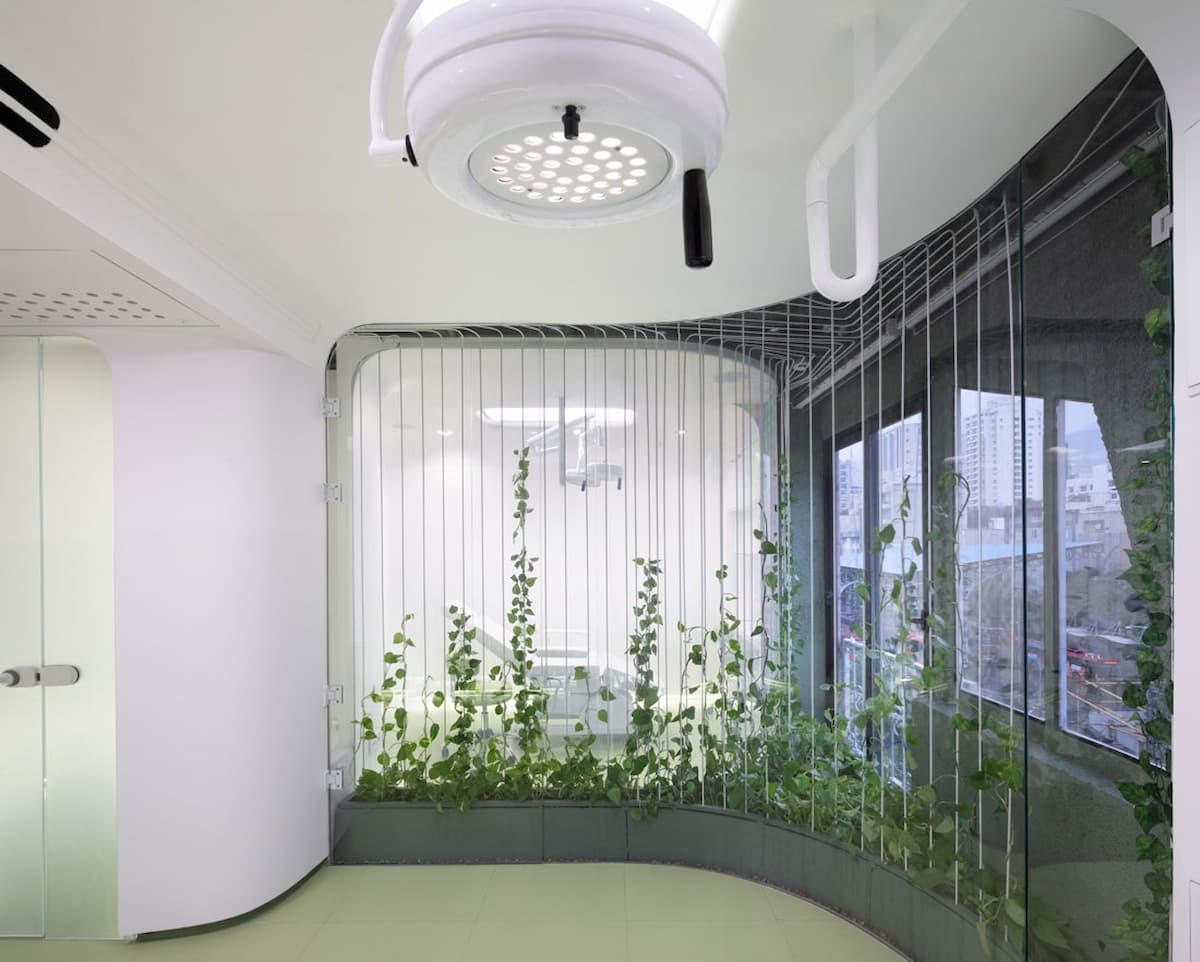 طراحی و اجرای دکوراسیون کلینیک زیبایی