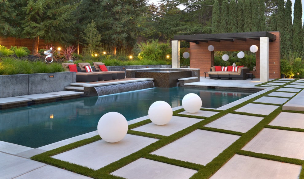 طراحی و اجرای لند اسکیپ و فضای سبز