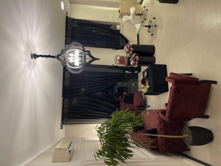 طراحی دکوراسیون سالن زیبایی