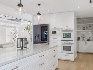 مدل‌های کابینت لوکس و نئوکلاسیک در قائمشهر